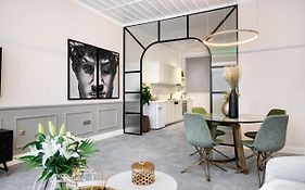 Mavrogenous Luxury Apartments